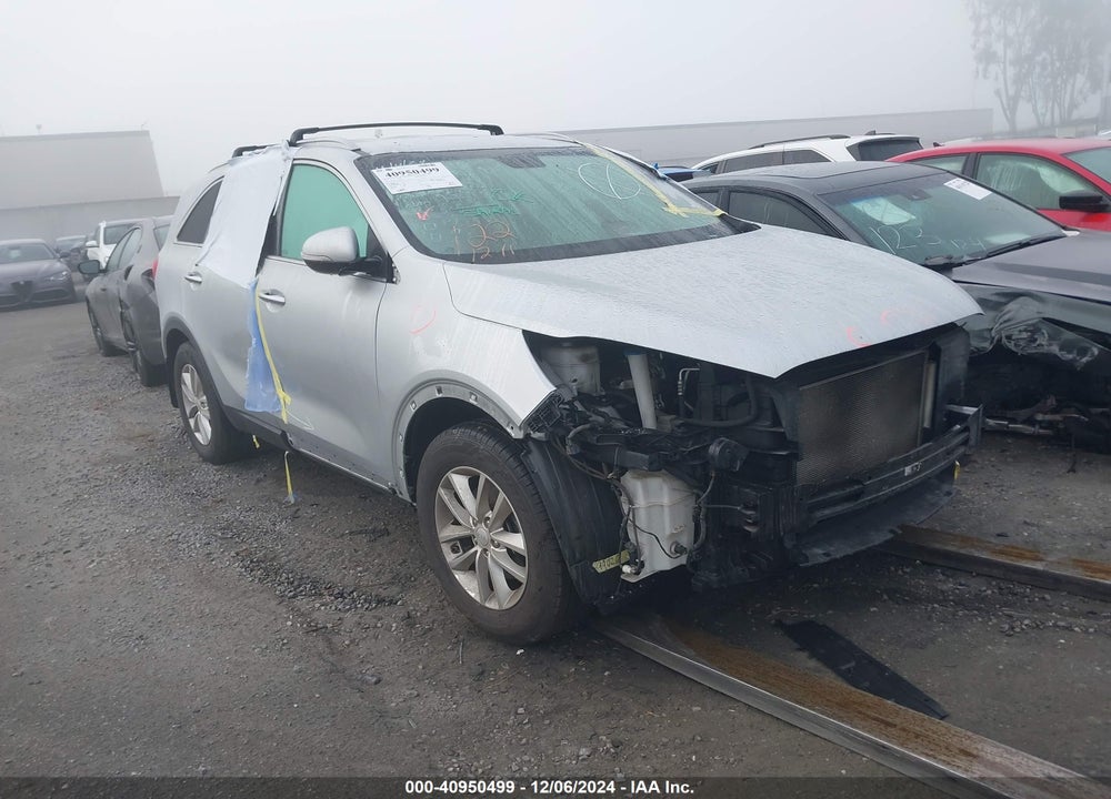 2017 KIA SORENTO 2.4L LX VIN: 5XYPG4A37HG268592
