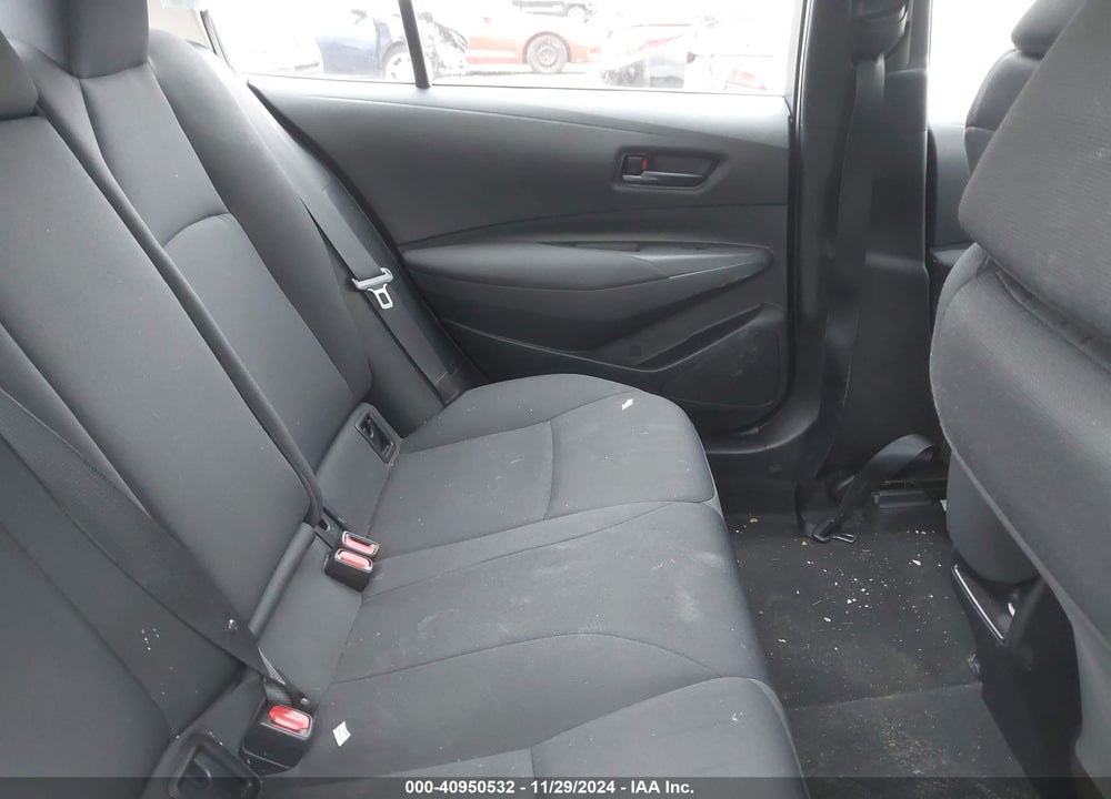 2022 TOYOTA COROLLA LE VIN: 5YFEPMAE6NP325820