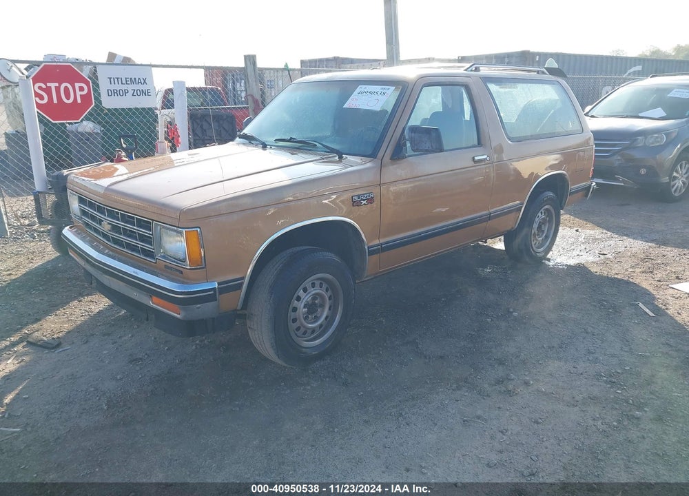 1987 CHEVROLET BLAZER S10 VIN: 1GNCT18R3H8144367