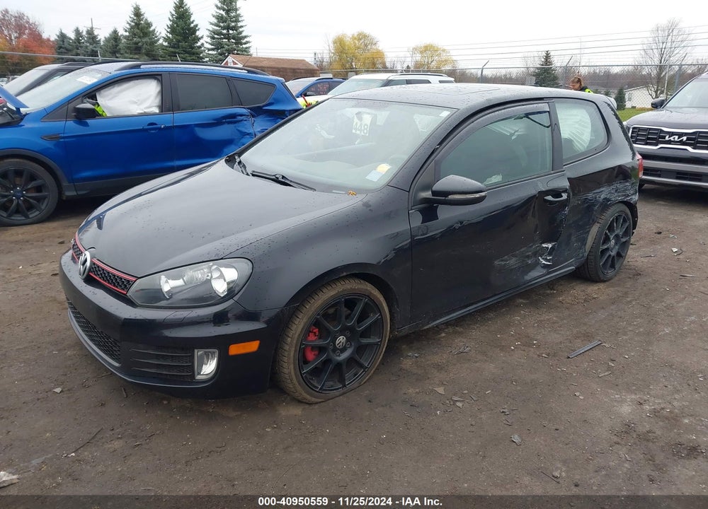 2013 VOLKSWAGEN GTI VIN: WVWFD7AJ8DW029053