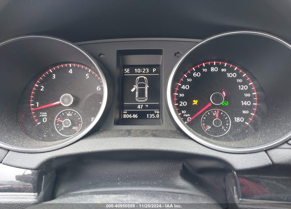 2013 VOLKSWAGEN GTI VIN: WVWFD7AJ8DW029053