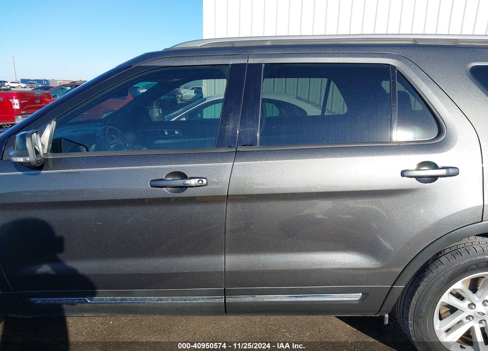 2016 FORD EXPLORER XLT VIN: 1FM5K7DH2GGD27196