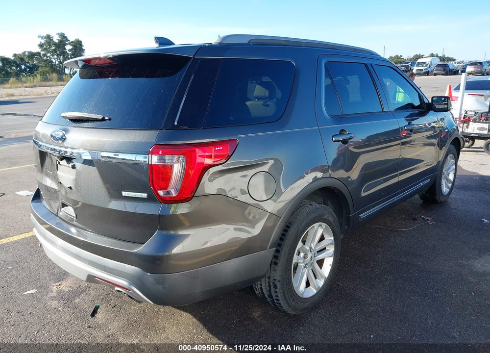 2016 FORD EXPLORER XLT VIN: 1FM5K7DH2GGD27196