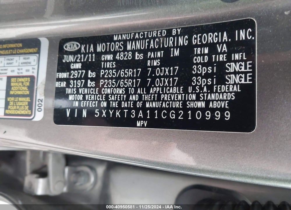2012 KIA SORENTO LX VIN: 5XYKT3A11CG210999
