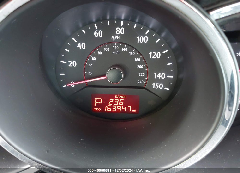 2012 KIA SORENTO LX VIN: 5XYKT3A11CG210999