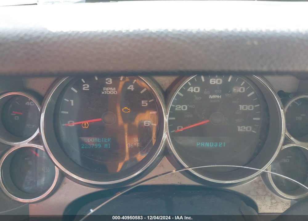 2011 CHEVROLET SILVERADO 1500 LT VIN: 1GCNCSEA1BZ403865