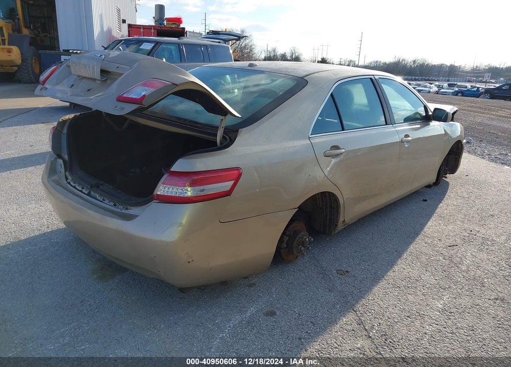 2011 TOYOTA CAMRY LE VIN: 4T1BF3EK7BU667061