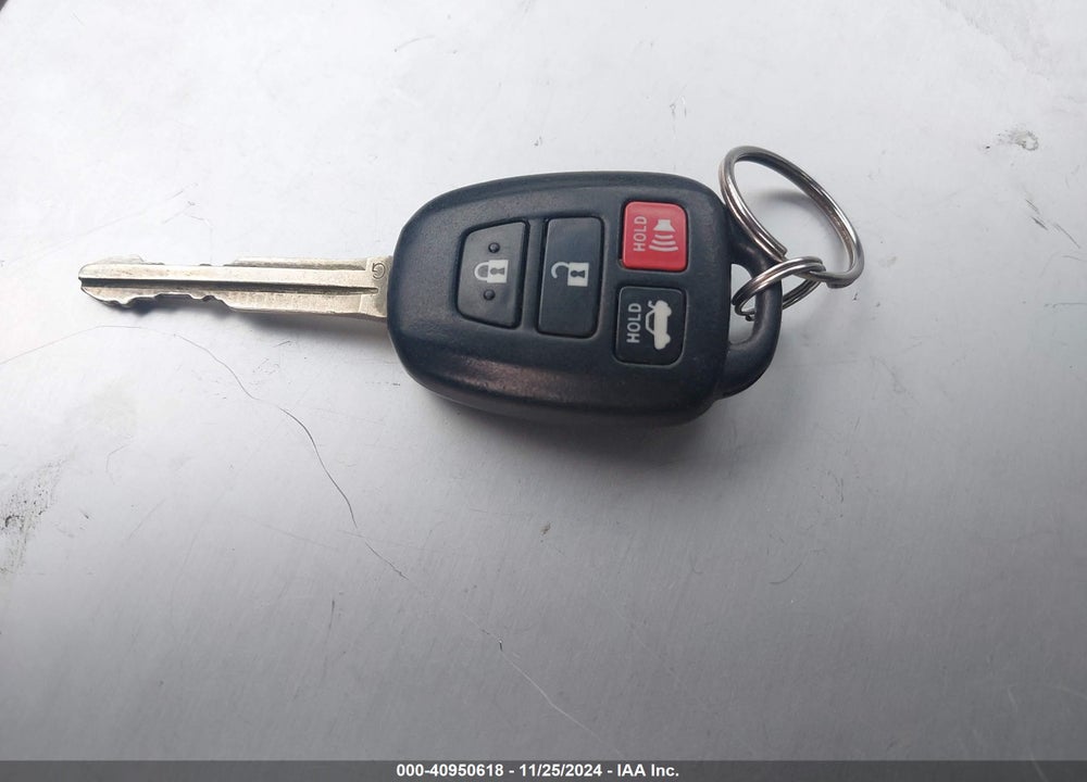 2012 TOYOTA CAMRY LE VIN: 4T4BF1FK9CR213131