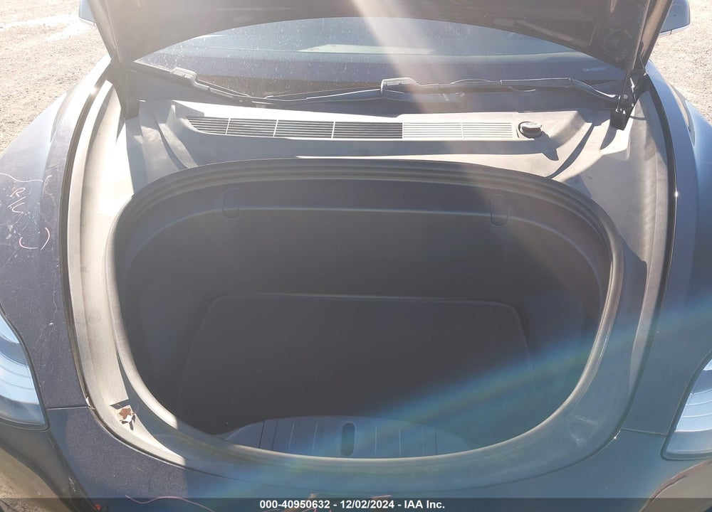2018 TESLA MODEL 3 LONG RANGE/MID RANGE VIN: 5YJ3E1EA0JF157441