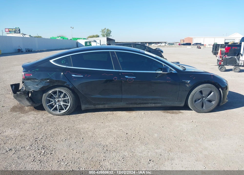 2018 TESLA MODEL 3 LONG RANGE/MID RANGE VIN: 5YJ3E1EA0JF157441