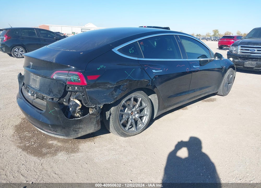 2018 TESLA MODEL 3 LONG RANGE/MID RANGE VIN: 5YJ3E1EA0JF157441