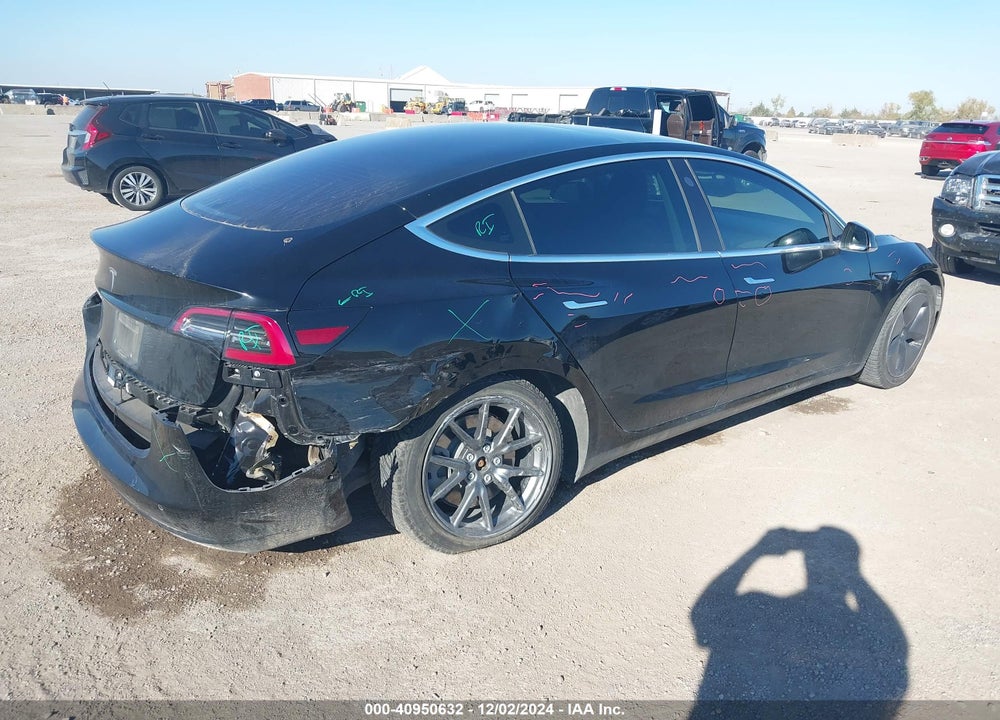 2018 TESLA MODEL 3 LONG RANGE/MID RANGE VIN: 5YJ3E1EA0JF157441