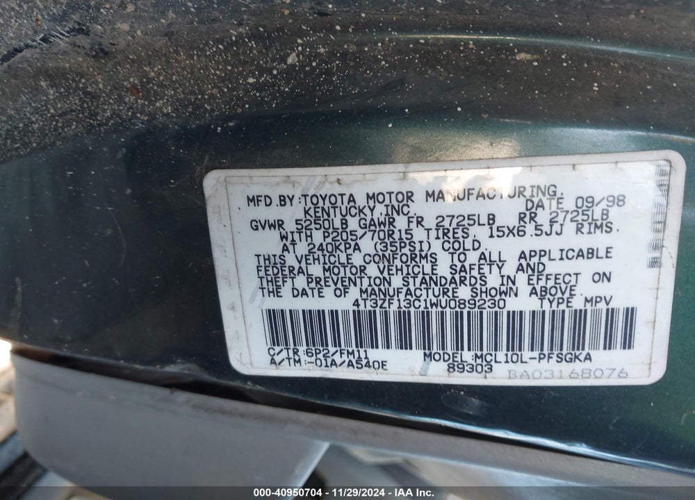 1998 TOYOTA SIENNA XLE VIN: 4T3ZF13C1WU089230