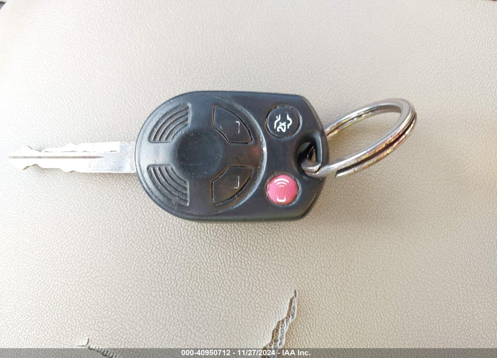 2010 FORD TAURUS SE VIN: 1FAHP2DW4AG149048