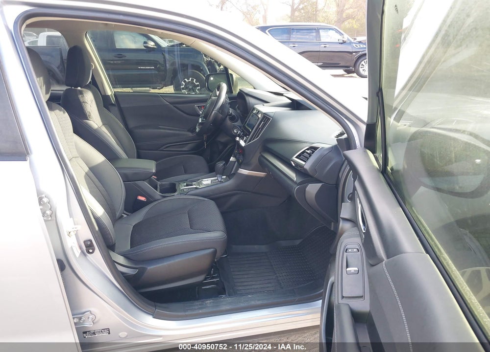 2019 SUBARU FORESTER PREMIUM VIN: JF2SKAEC2KH548566