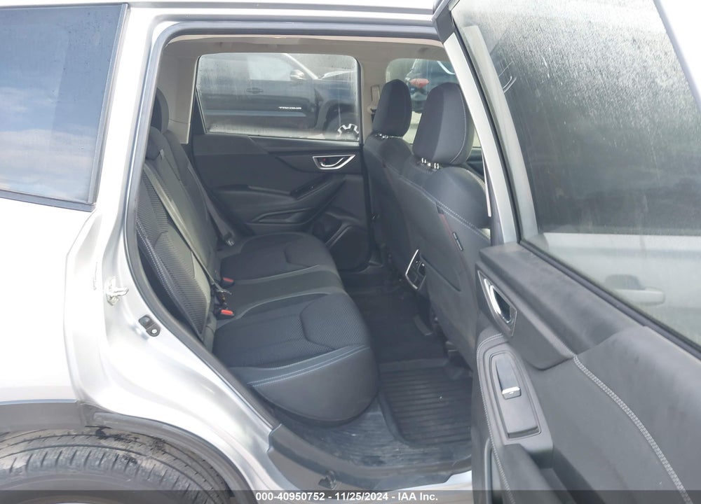 2019 SUBARU FORESTER PREMIUM VIN: JF2SKAEC2KH548566