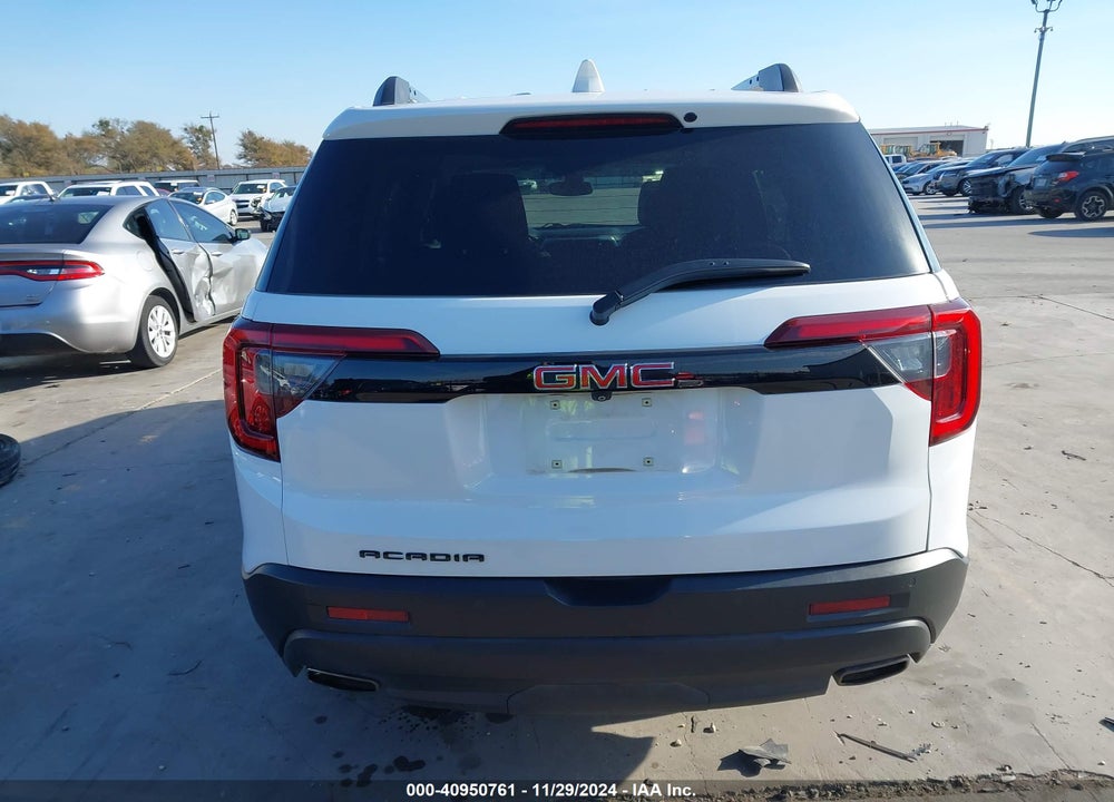 2022 GMC ACADIA FWD SLT VIN: 1GKKNMLS7NZ150466