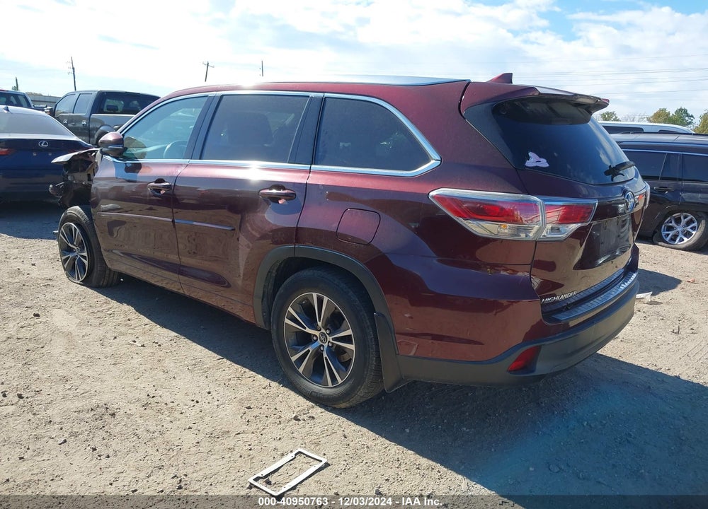 2016 TOYOTA HIGHLANDER XLE V6 VIN: 5TDJKRFH4GS277709