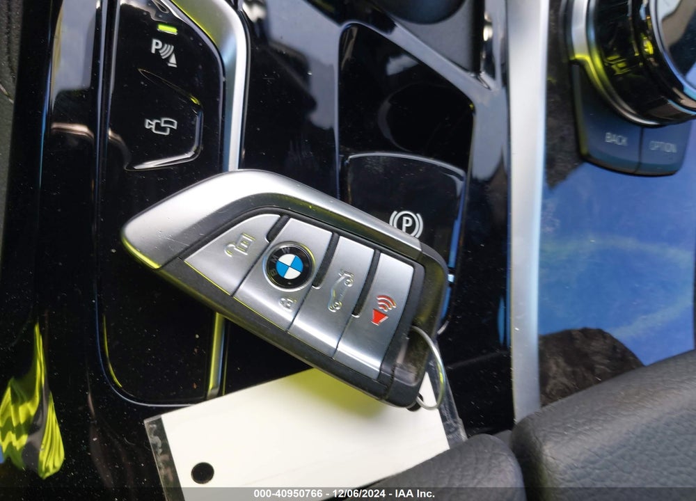 2023 BMW M550 I XDRIVE VIN: WBA13BK0XPCM81160