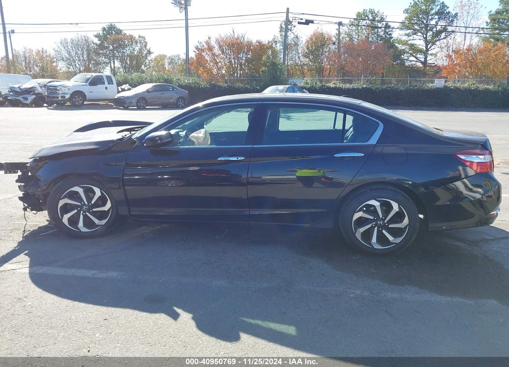 2017 HONDA ACCORD VIN: 1HGCR2F76HA184001