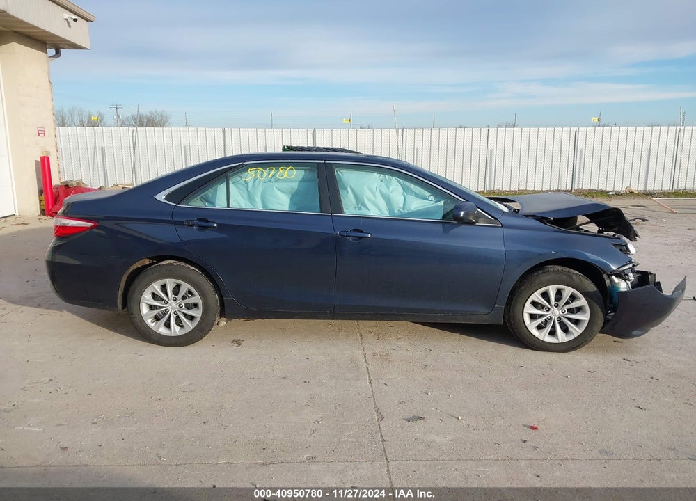 2015 TOYOTA CAMRY LE VIN: 4T1BF1FK0FU877588