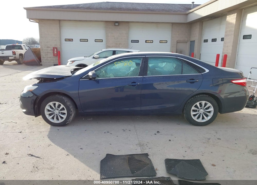 2015 TOYOTA CAMRY LE VIN: 4T1BF1FK0FU877588