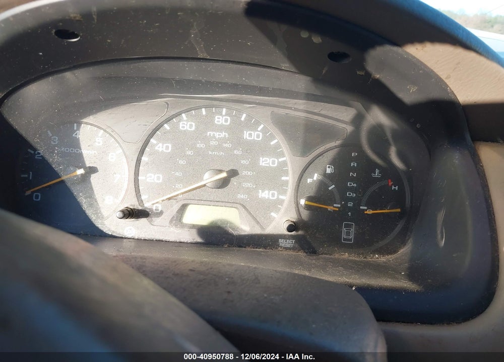 1999 HONDA ACCORD EX V6 VIN: 1HGCG1658XA033125