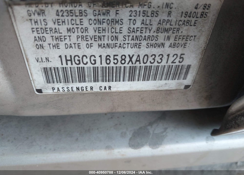 1999 HONDA ACCORD EX V6 VIN: 1HGCG1658XA033125