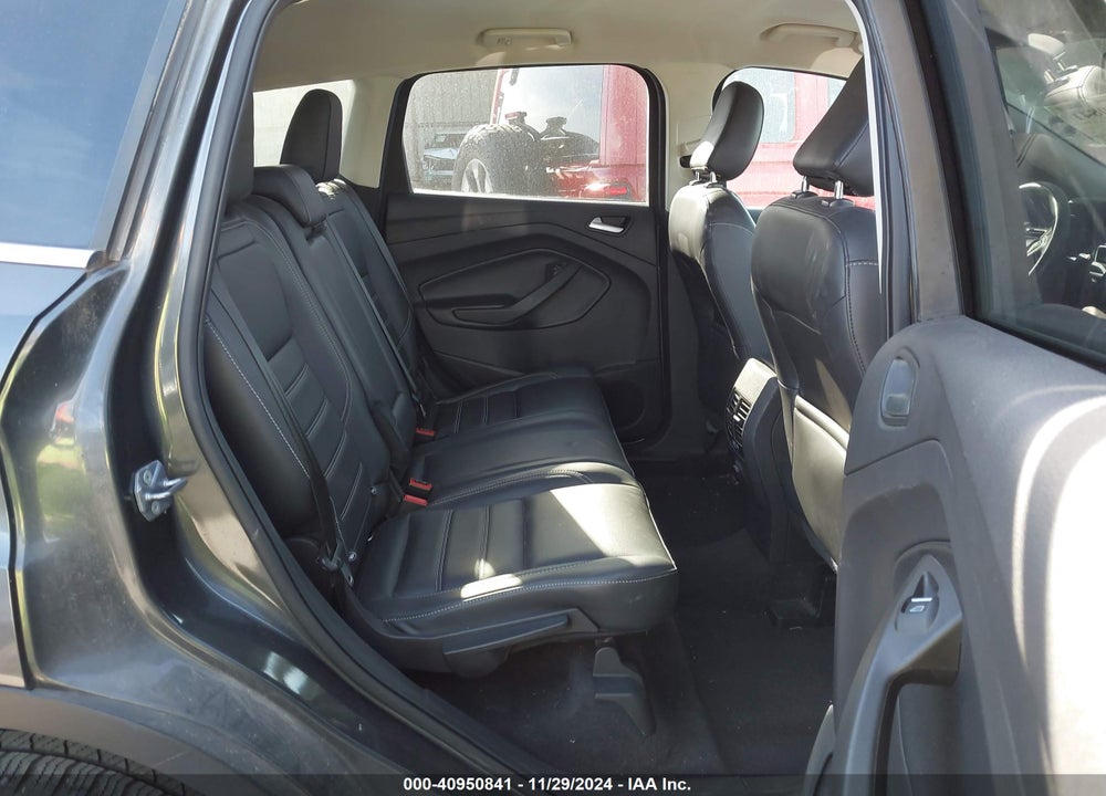 2019 FORD ESCAPE SEL VIN: 1FMCU0HD3KUB66030