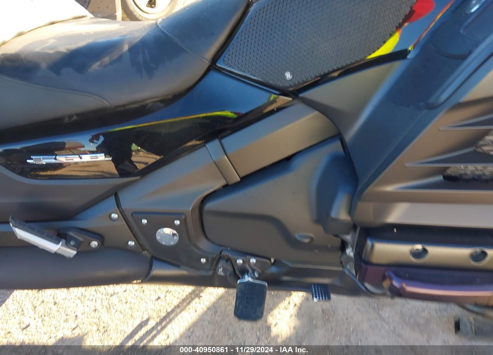 2013 HONDA GL1800 B VIN: JH2SC6816DK001834
