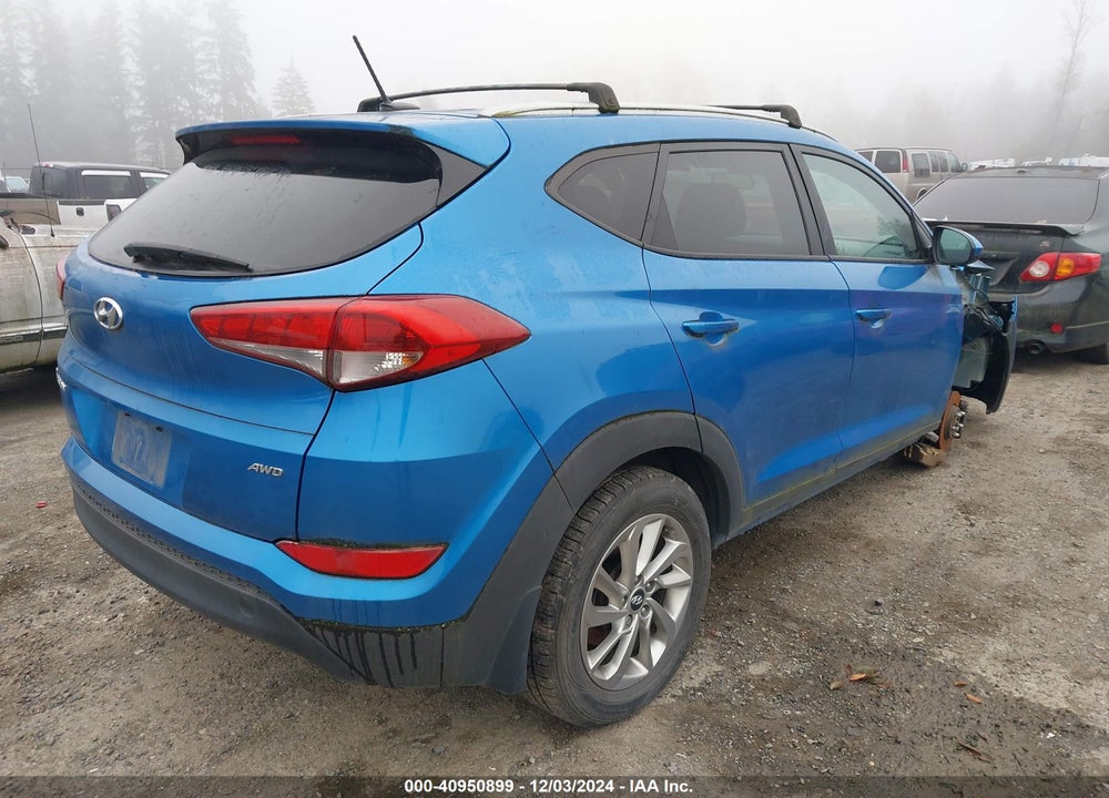 2016 HYUNDAI TUCSON SE VIN: KM8J3CA43GU119562