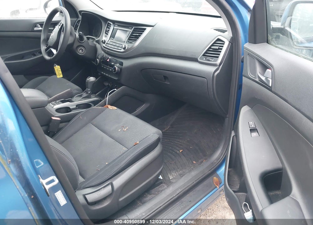 2016 HYUNDAI TUCSON SE VIN: KM8J3CA43GU119562