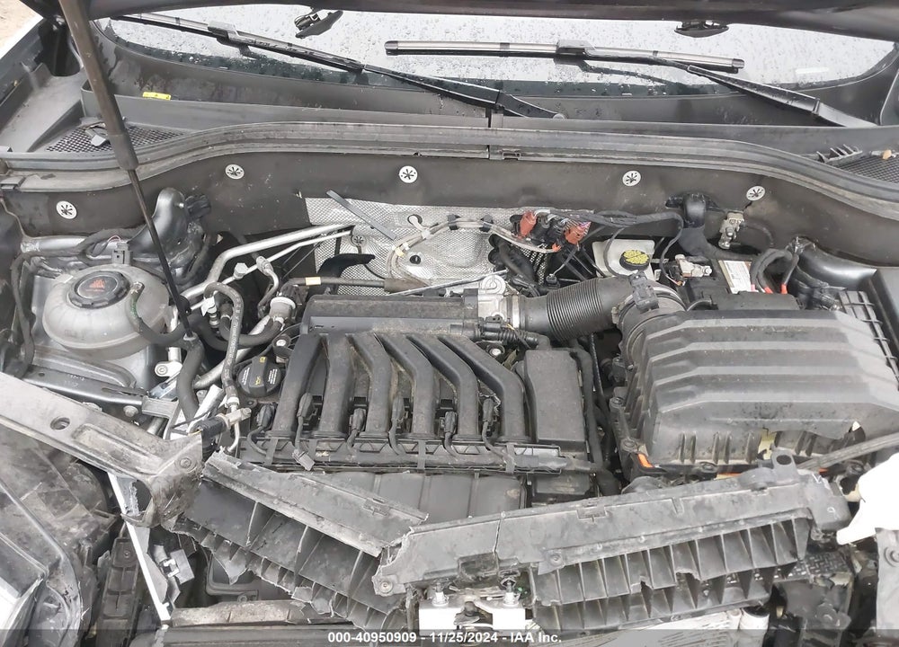 2019 VOLKSWAGEN ATLAS 3.6L V6 SE W/TECHNOLOGY R-LINE VIN: 1V2XR2CA8KC606070