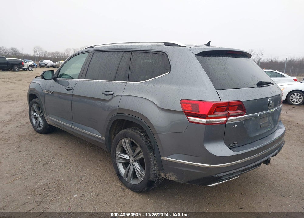 2019 VOLKSWAGEN ATLAS 3.6L V6 SE W/TECHNOLOGY R-LINE VIN: 1V2XR2CA8KC606070