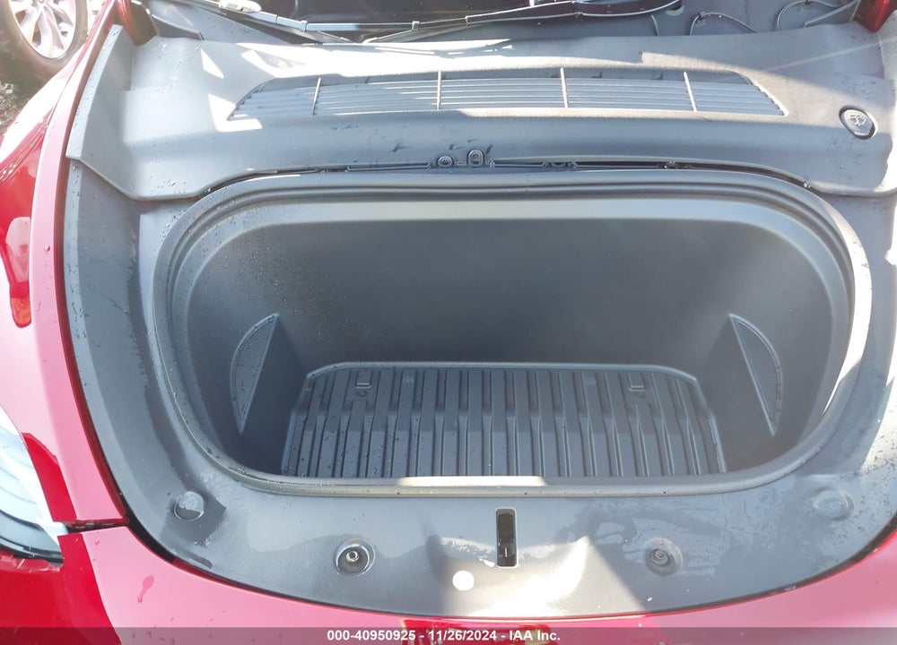 2024 TESLA MODEL Y LONG RANGE DUAL MOTOR ALL-WHEEL DRIVE/RWD VIN: 7SAYGDED7RA310226