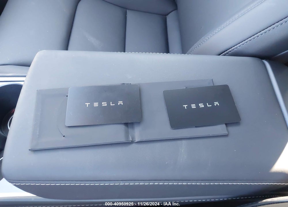 2024 TESLA MODEL Y LONG RANGE DUAL MOTOR ALL-WHEEL DRIVE/RWD VIN: 7SAYGDED7RA310226