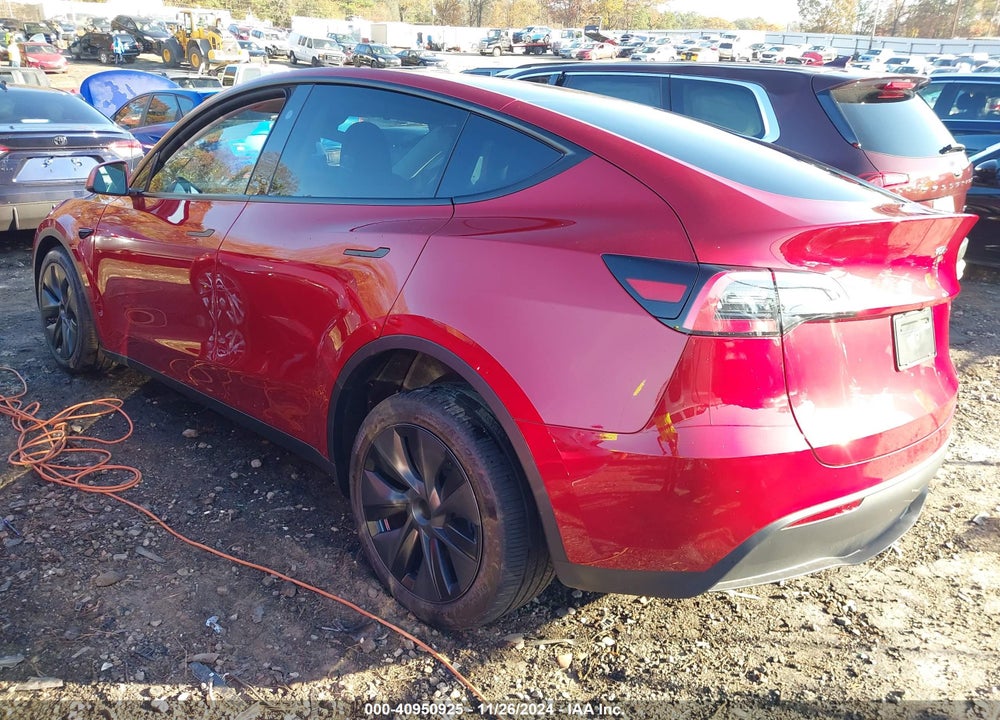 2024 TESLA MODEL Y LONG RANGE DUAL MOTOR ALL-WHEEL DRIVE/RWD VIN: 7SAYGDED7RA310226