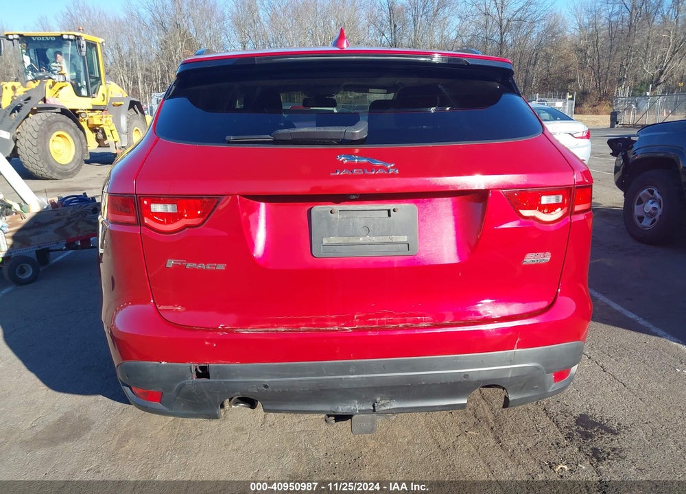 2017 JAGUAR F-PACE 35T R-SPORT VIN: SADCL2BV7HA897398