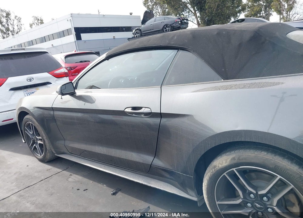 2018 FORD MUSTANG ECOBOOST PREMIUM VIN: 1FATP8UH3J5139394