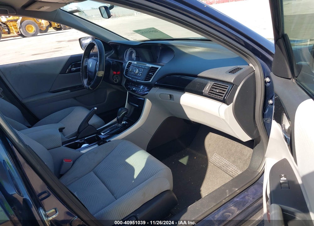 2016 HONDA ACCORD VIN: 1HGCR2F35GA143810