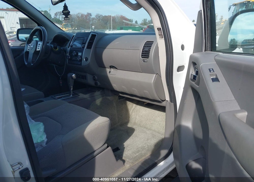2018 NISSAN FRONTIER SV VIN: 1N6AD0EV4JN727608