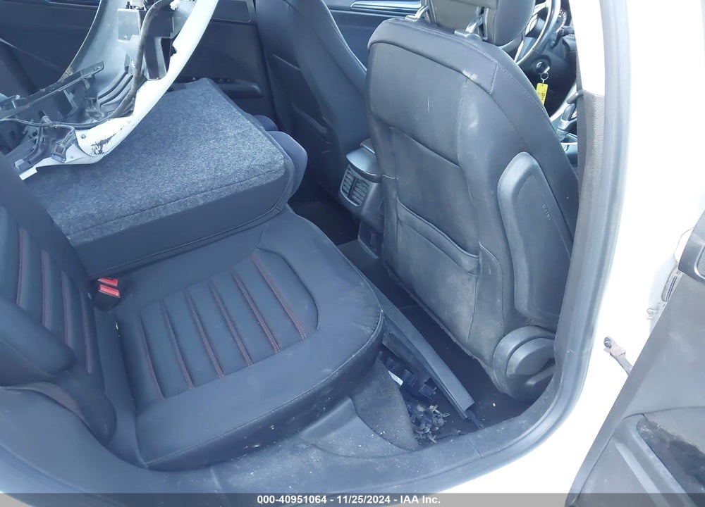 2014 FORD FUSION SE VIN: 3FA6P0H7XER139749