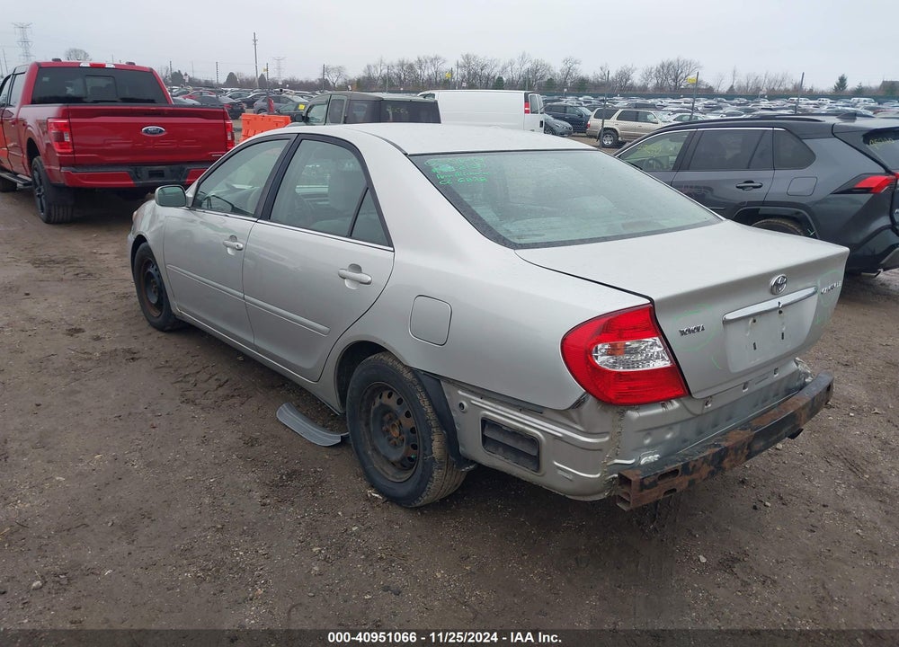 2003 TOYOTA CAMRY LE VIN: 4T1BE32K93U772130