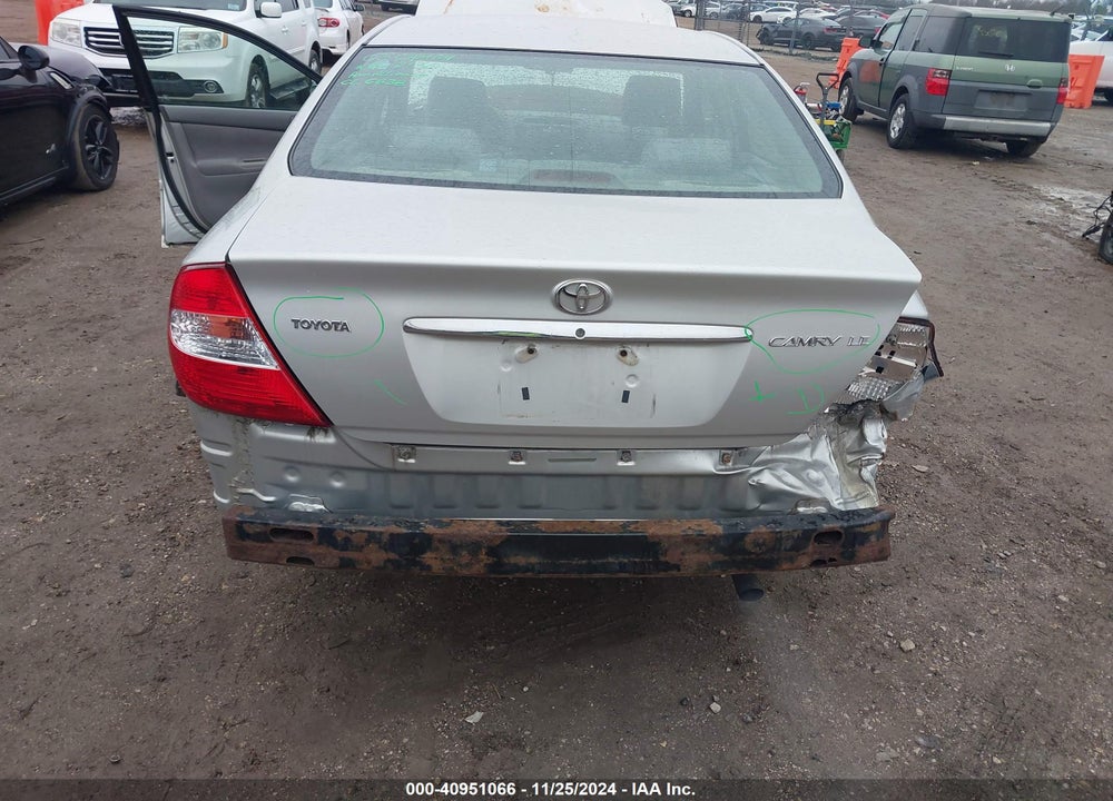 2003 TOYOTA CAMRY LE VIN: 4T1BE32K93U772130