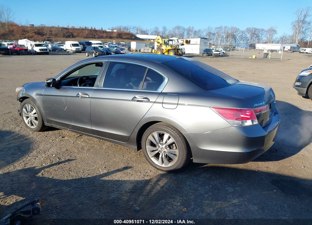 2011 HONDA ACCORD 2.4 EX-L VIN: 1HGCP2F81BA016899