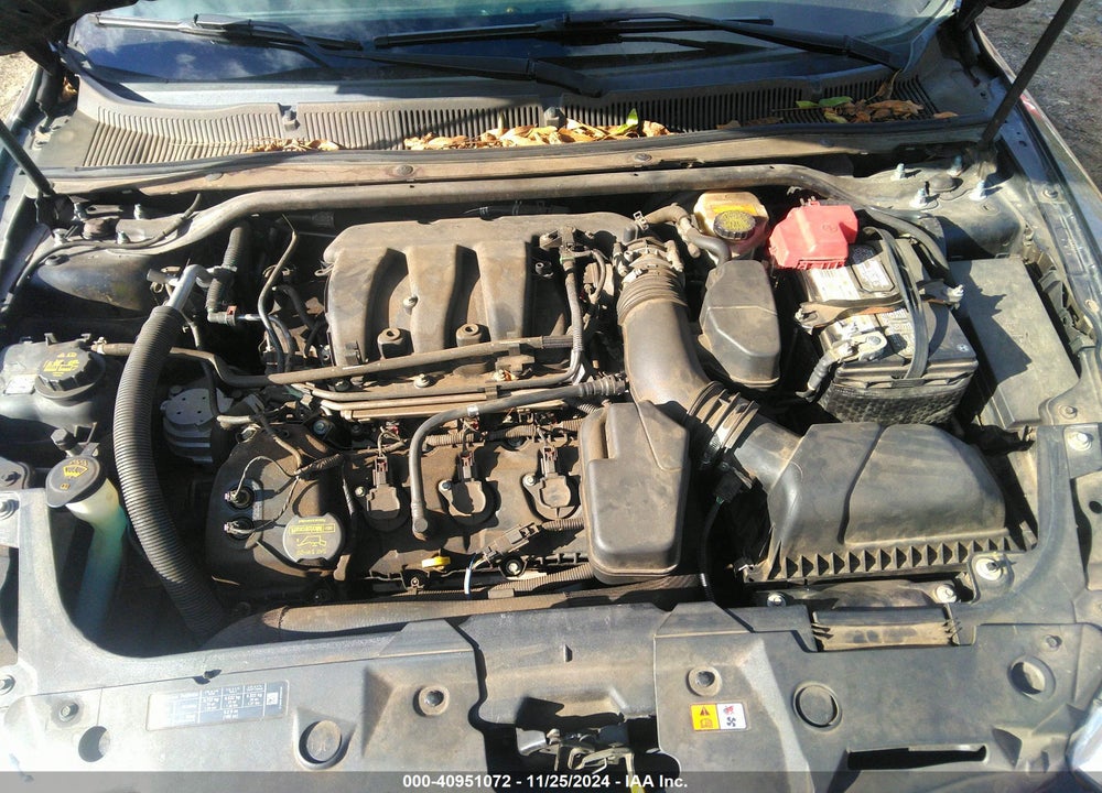 2013 FORD TAURUS SEL VIN: 1FAHP2H8XDG201685