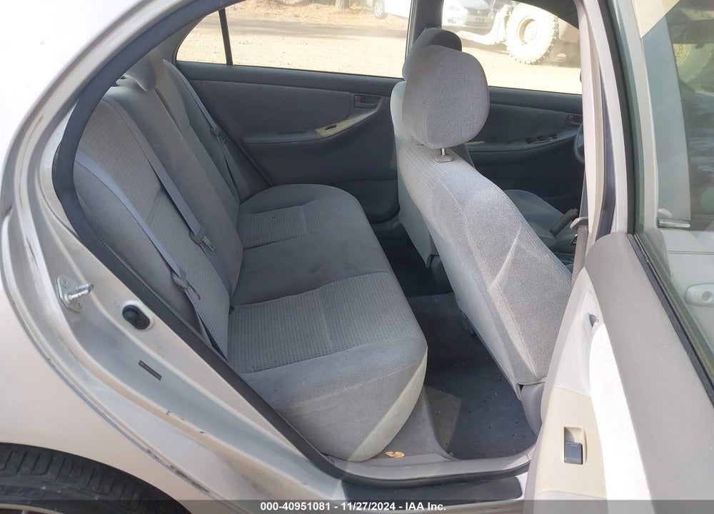 2006 TOYOTA COROLLA VIN: JTDBR32E560082843