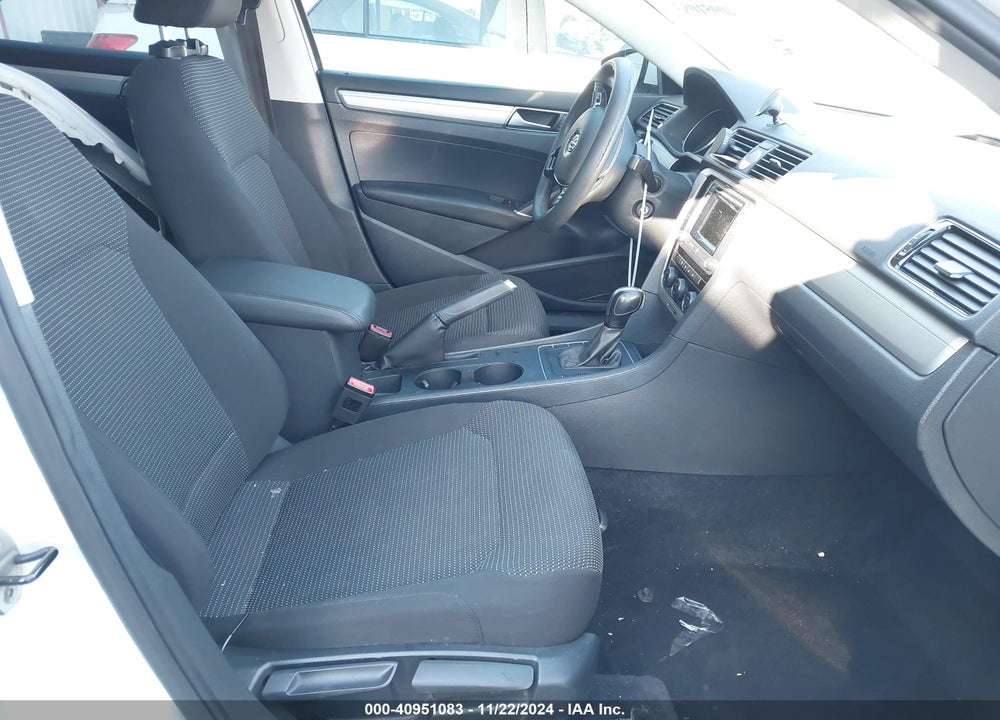 2016 VOLKSWAGEN PASSAT 1.8T S VIN: 1VWAT7A39GC042850