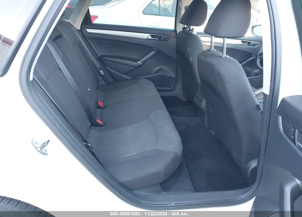 2016 VOLKSWAGEN PASSAT 1.8T S VIN: 1VWAT7A39GC042850