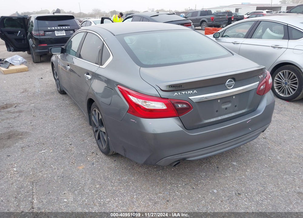 2017 NISSAN ALTIMA VIN: 1N4AL3AP9HC232122